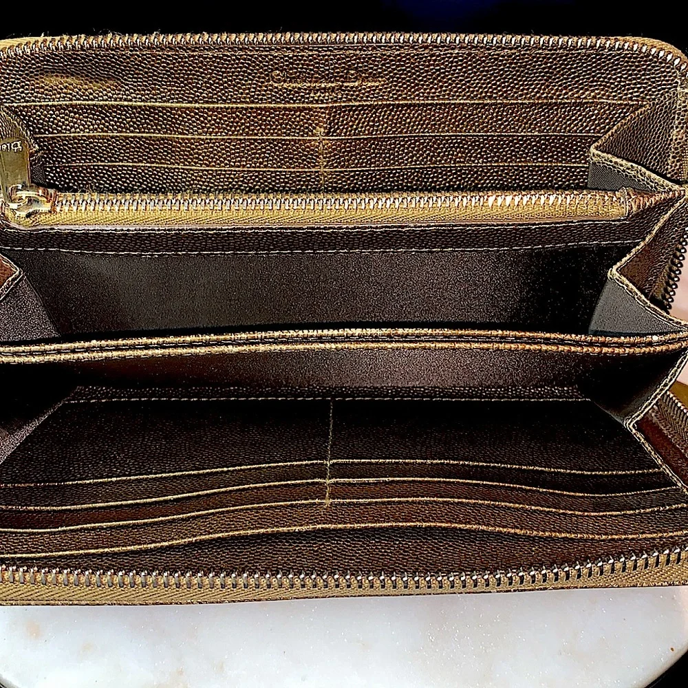 CHRISTIAN DIOR ZIPPY WALLET GOLD METALLIC MADE IN SPAIN